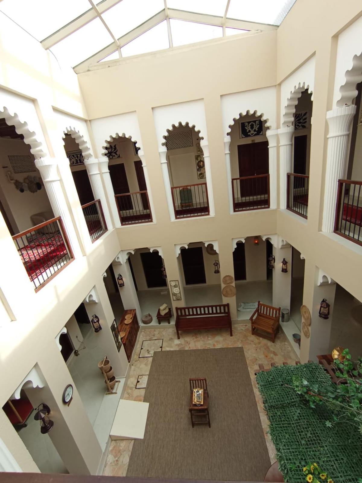 Hyba Heritage Hotel Dubai Esterno foto